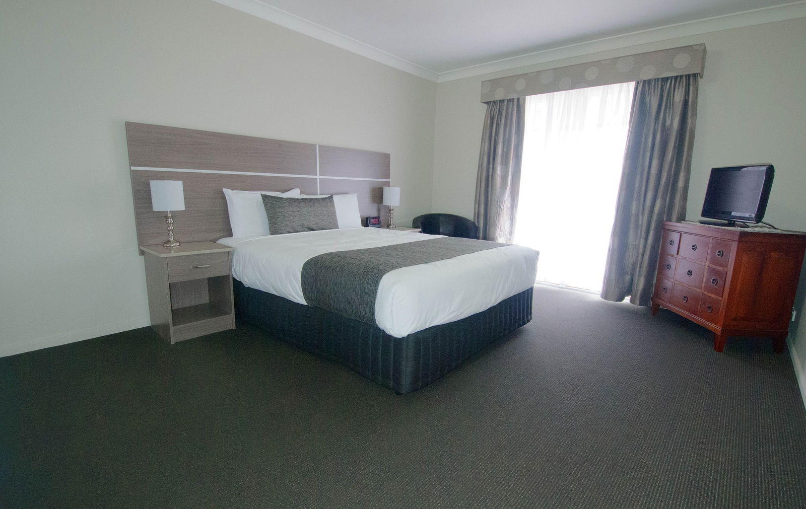 West Tamworth NSW Accommodation Ballina